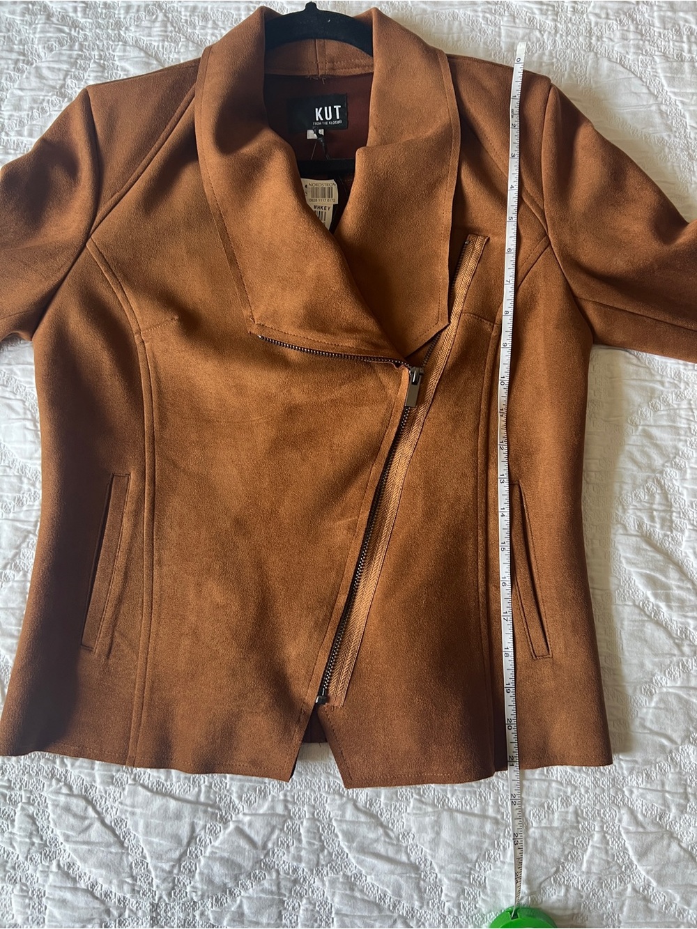 Kut from the Kloth Carina Faux Suede Drape Moto Jacket in Shade Whiskey - Picture 4 of 10